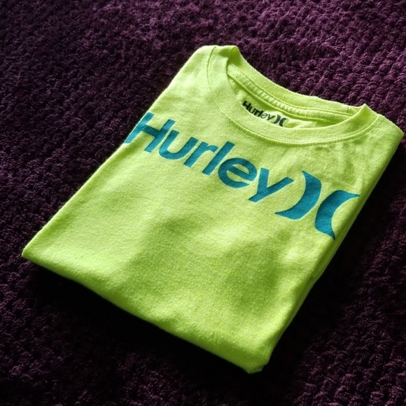 Hurley Graphic Tee - Girls size 6 euc like new - Picture 2 of 5